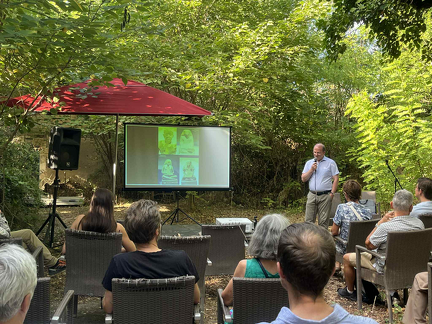 3292bb8e-aead-48e8-85a6-b104757844d4